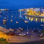 Sea View 2 Bed Close To Hpi6768 Apartment