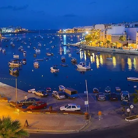 Sea View 2 Bed Close To Hpi6768 Apartment