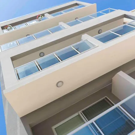 Sea View 2 Bed Close To Hpi6768 *