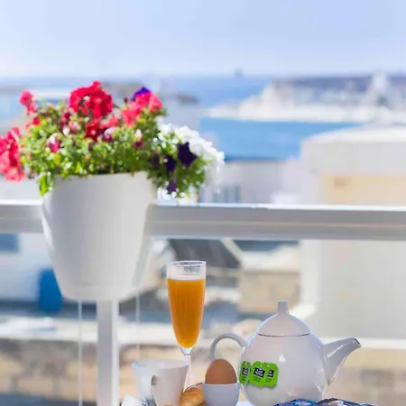 Sea View 2 Bed Close To Hpi6768 *