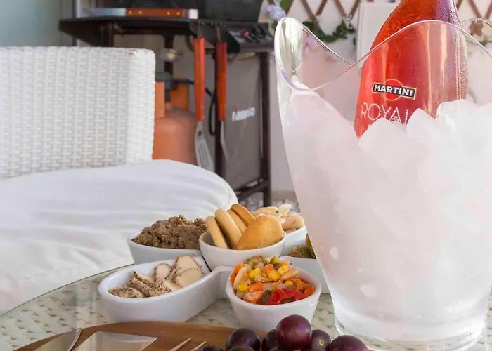 Sea View 2 Bed Close To Hpi6768 Apartament *