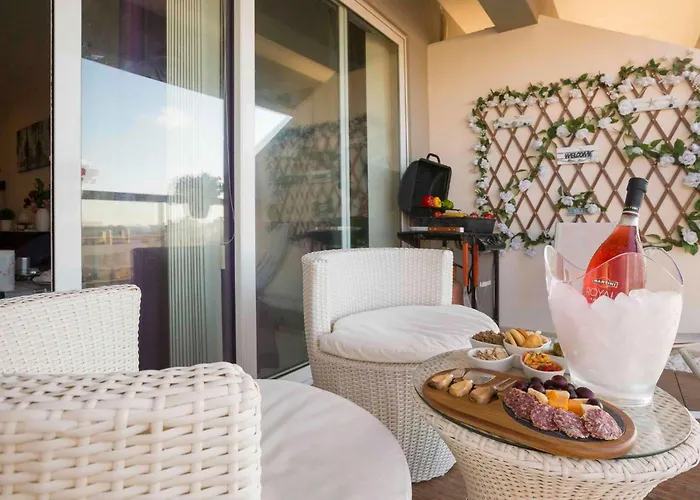 Sea View 2 Bed Close To Hpi6768 Apartament *